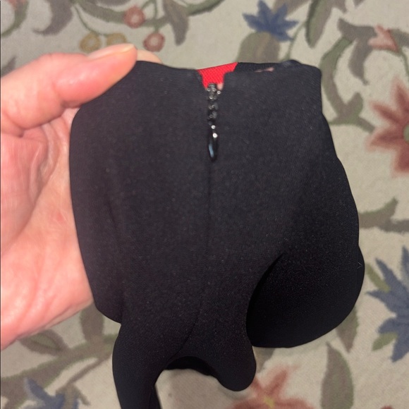 Petite Sophisticate 80s 90s Black and Red sleeveless Mini Dress, 2 - Picture 9 of 12